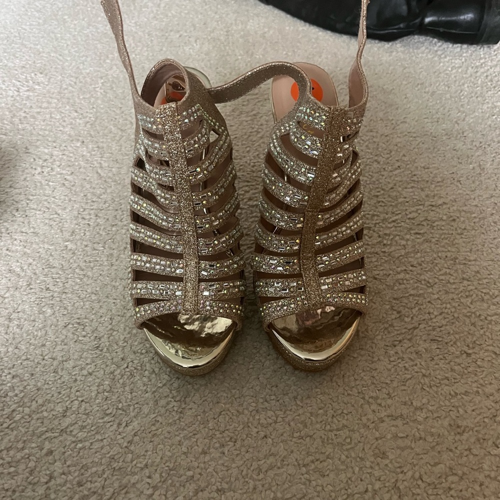 New gold heels